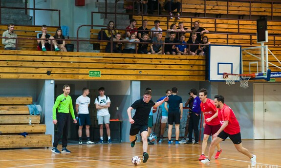 Bachanaliowy turniej futsalu o puchar Przewodniczącego Parlamentu Studenckiego UZ, fot. Ostry Kadr