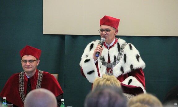 Przemawia Rektor Uniwersytetu Zielonogórskiego - prof. dr hab. Wojciech Strzyżewski; fot. J. Czarnecka